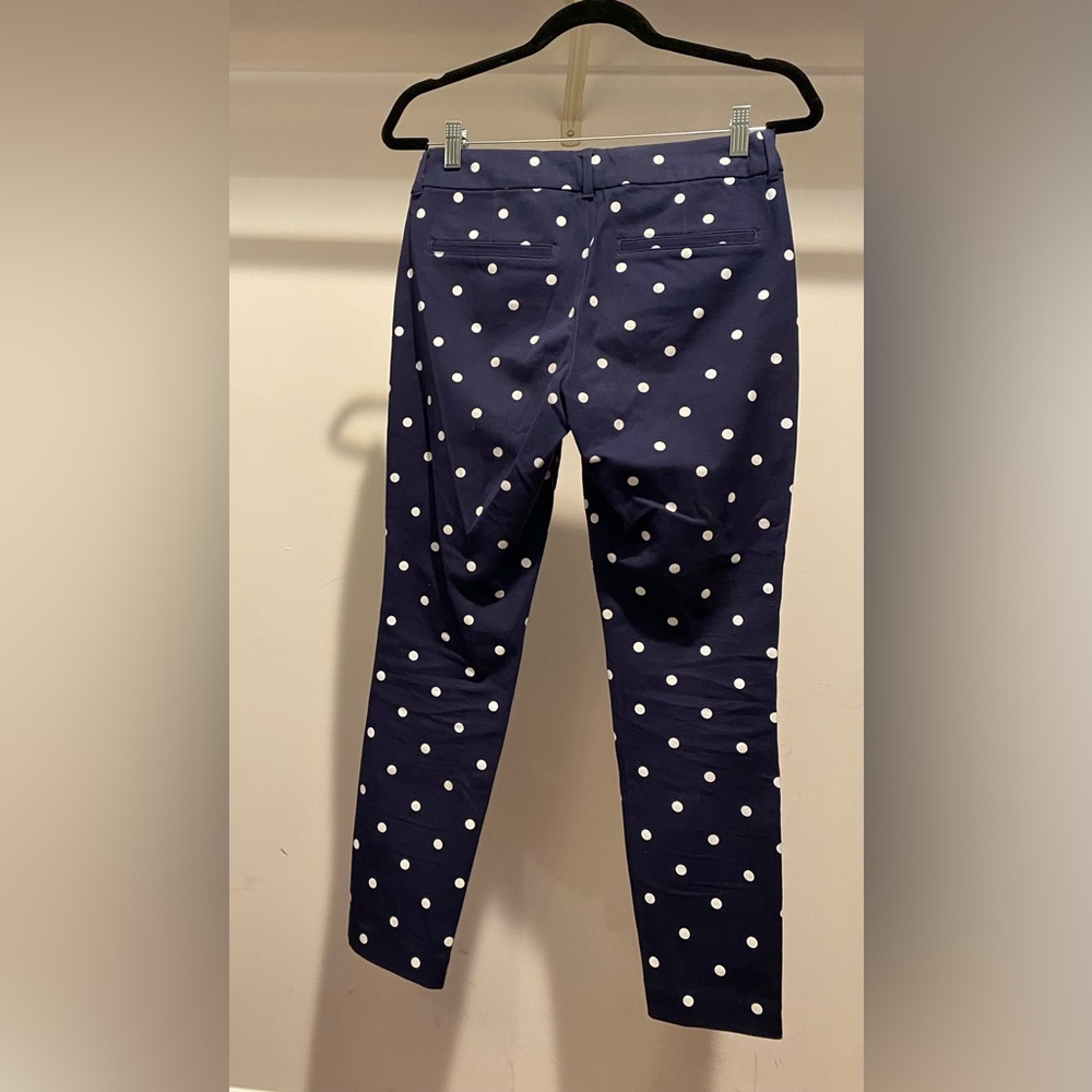 Navy and White Polka Dot Old Navy Pixie Ankle Pant Mid-Rise Size 4